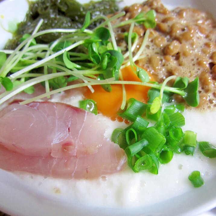 贅沢とろろ丼☆